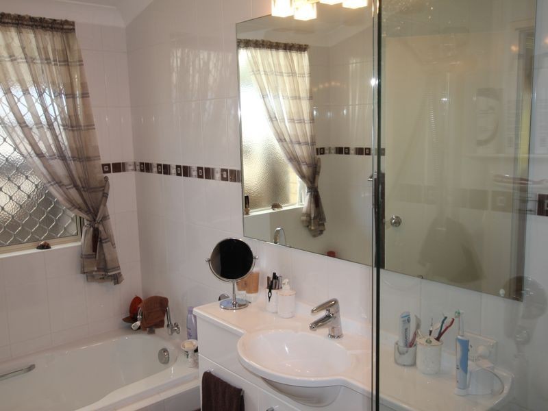 7 The Ridge, Halls Head WA 6210