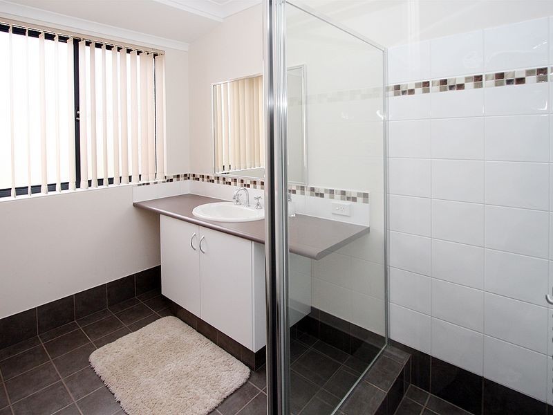 47 Camden Way, Meadow Springs WA 6210