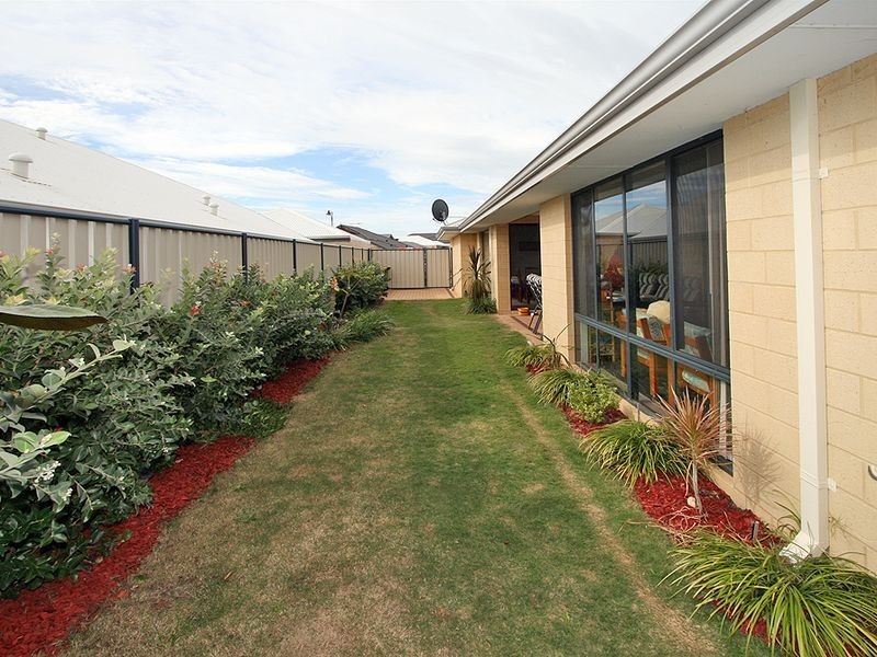 47 Camden Way, Meadow Springs WA 6210