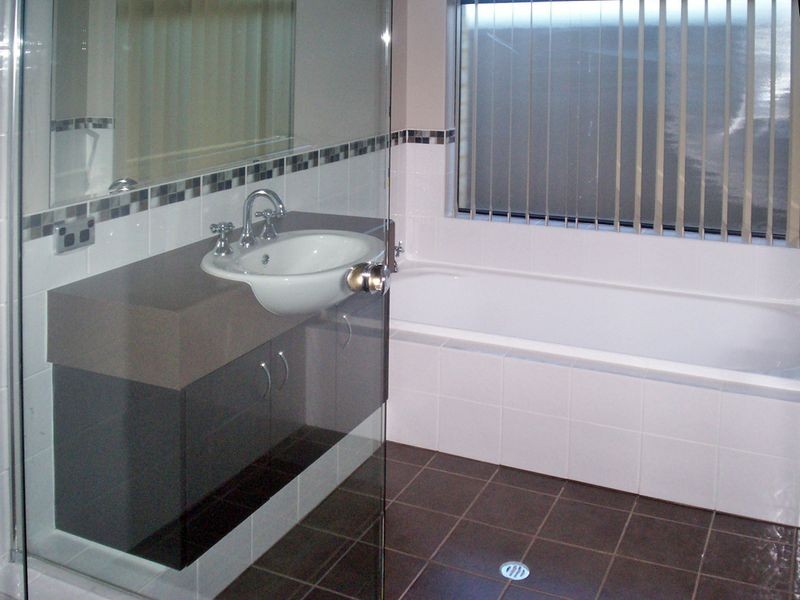 14 Tangier Parkway, Port Kennedy WA 6172