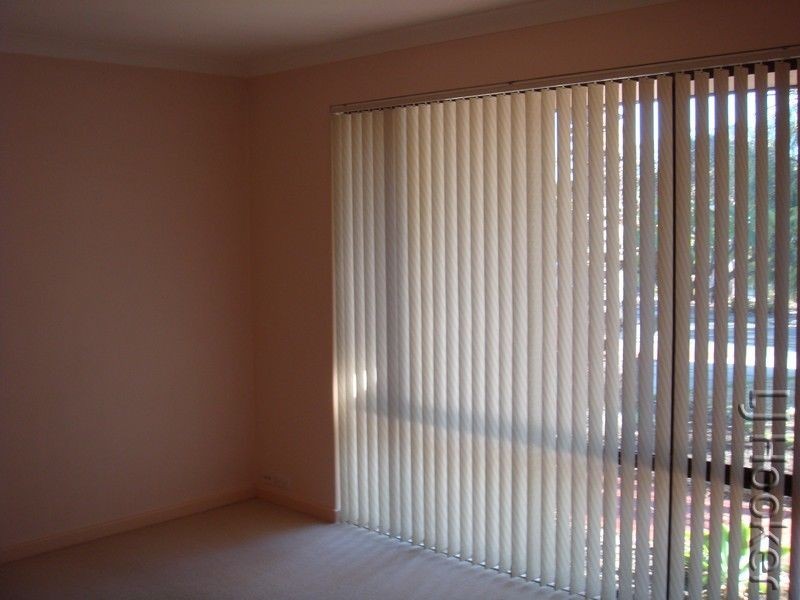 43 Peelwood Parade, Halls Head WA 6210