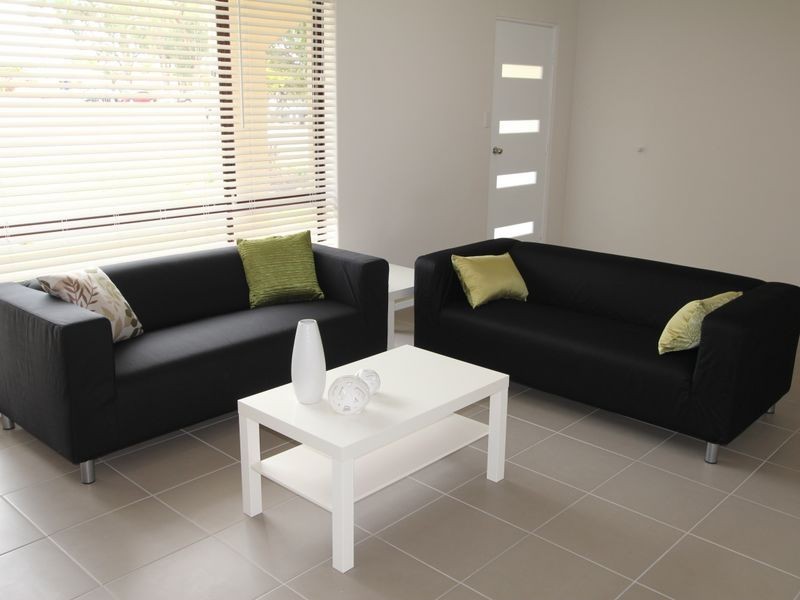 10 Gillark Street, Dudley Park WA 6210