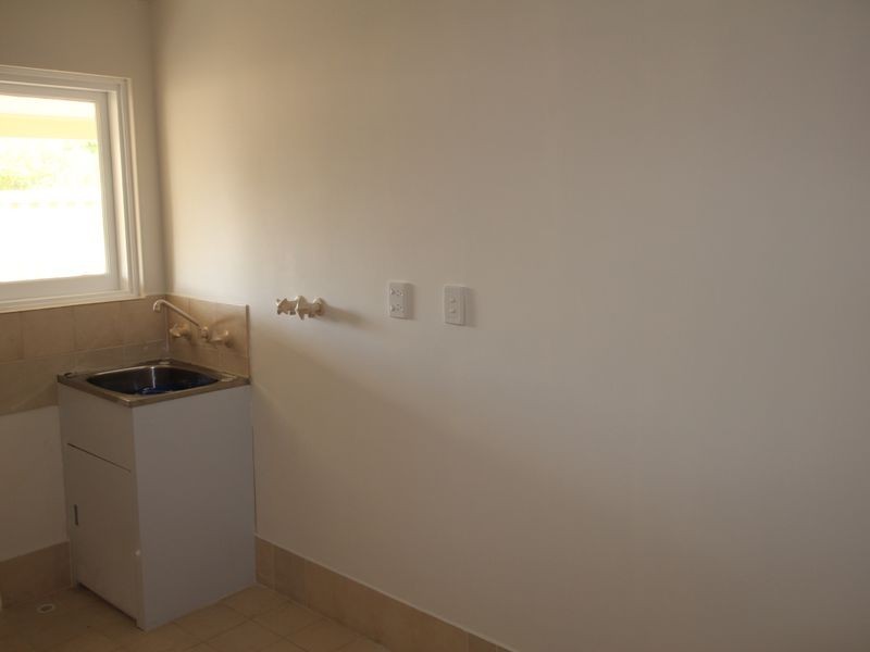 10 Gillark Street, Dudley Park WA 6210