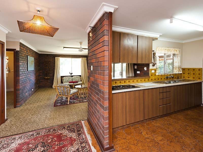 18 Perseus Road, Silver Sands WA 6210