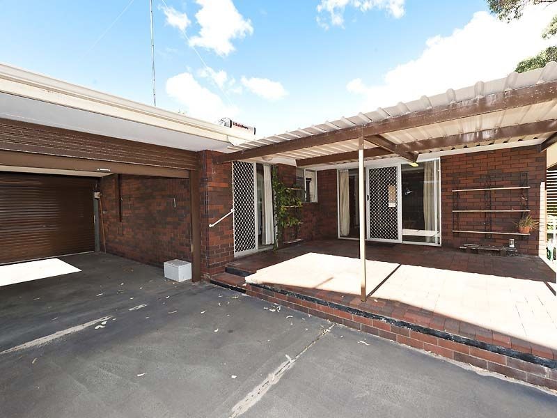 18 Perseus Road, Silver Sands WA 6210