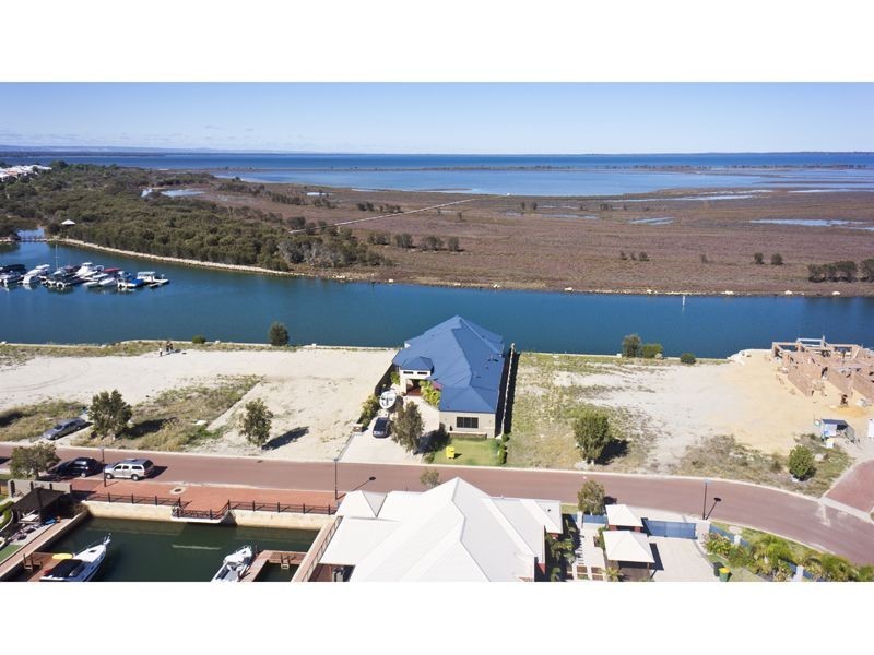 53 Erins Isle, Dudley Park WA 6210