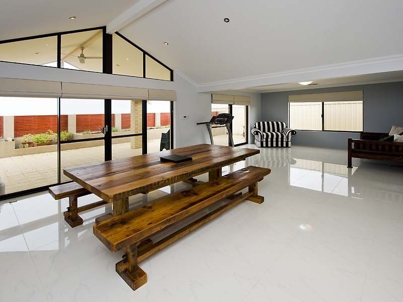 93 Cawana Parkway, Lakelands WA 6180