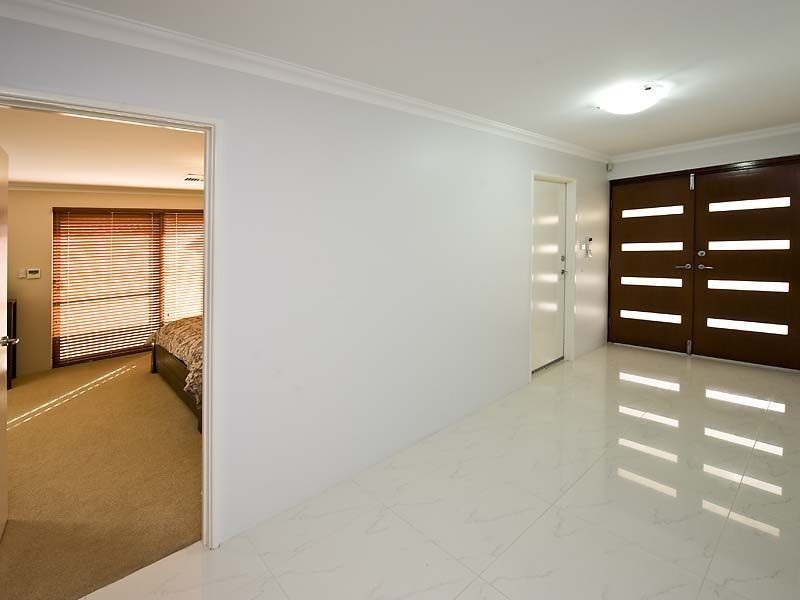 93 Cawana Parkway, Lakelands WA 6180