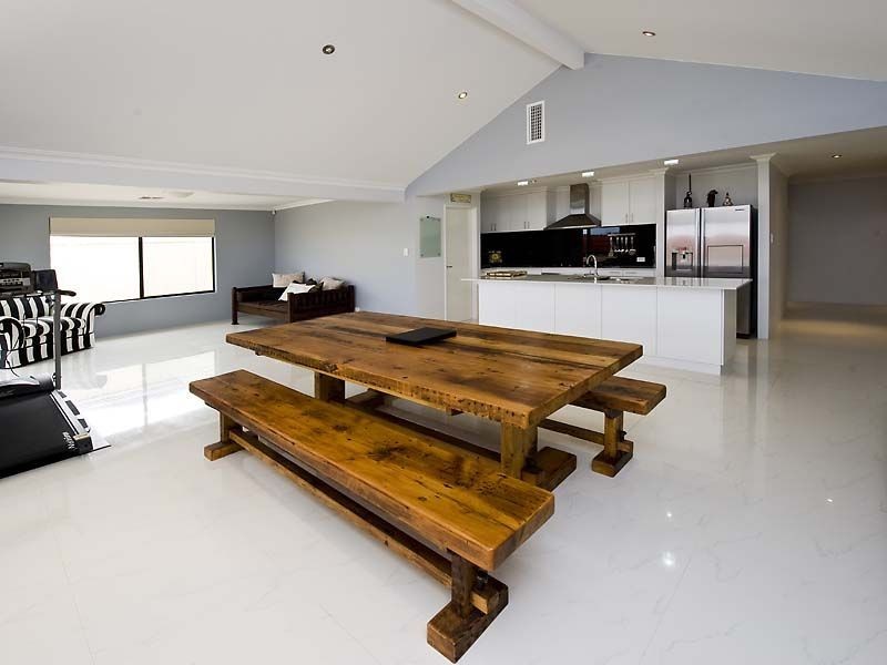 93 Cawana Parkway, Lakelands WA 6180