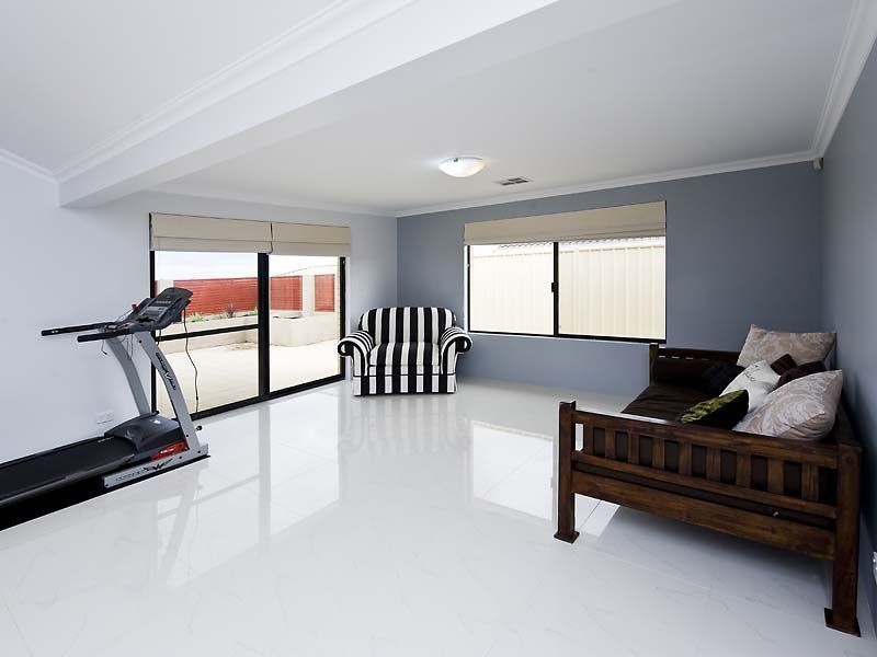 93 Cawana Parkway, Lakelands WA 6180