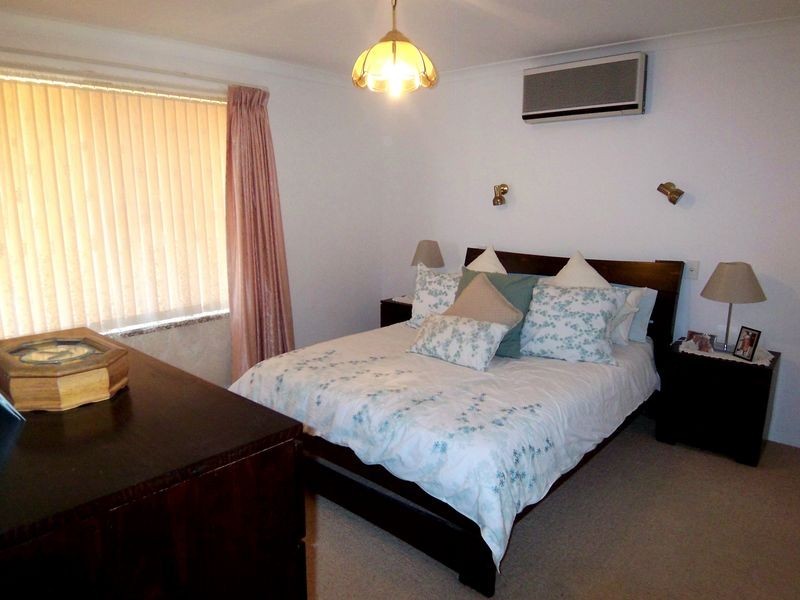 61 Portmarnock Circle, Halls Head WA 6210