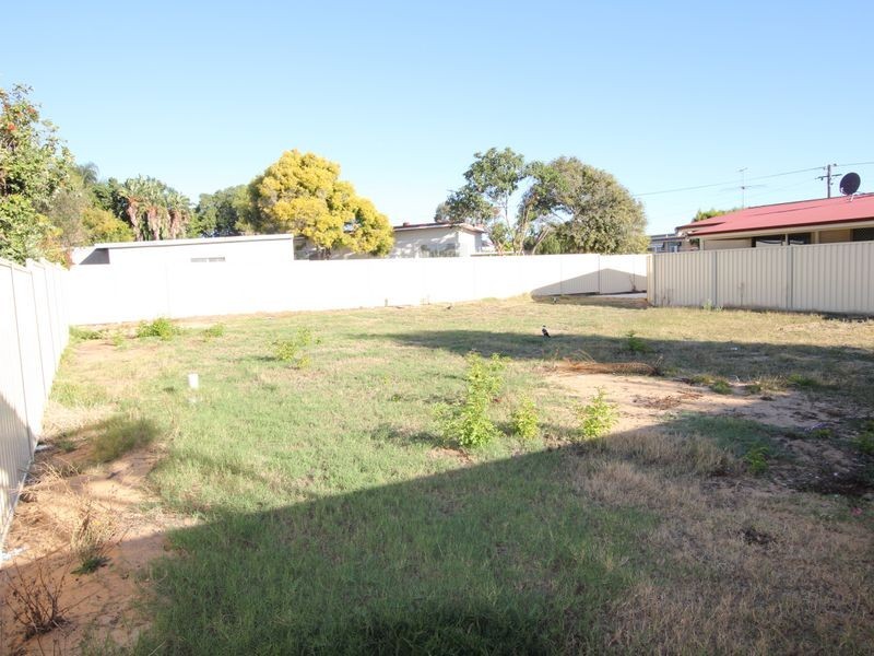 10A Gillark Street, Dudley Park WA 6210