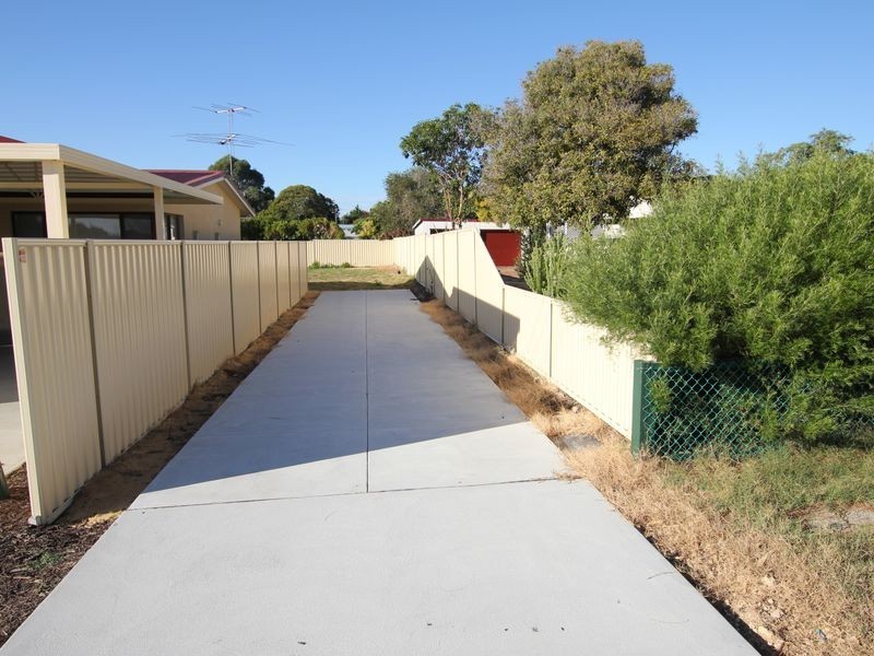 10A Gillark Street, Dudley Park WA 6210