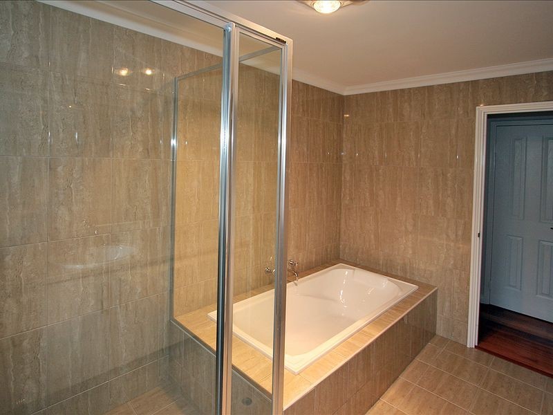 21 Glendale Street, Meadow Springs WA 6210