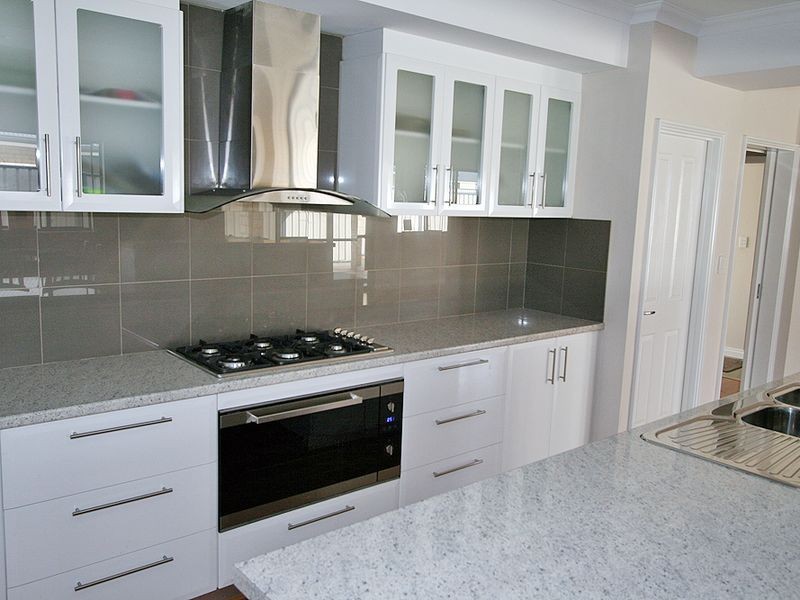 21 Glendale Street, Meadow Springs WA 6210