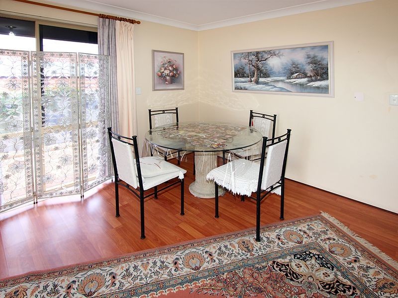 8A Magnolia Rise, Halls Head WA 6210