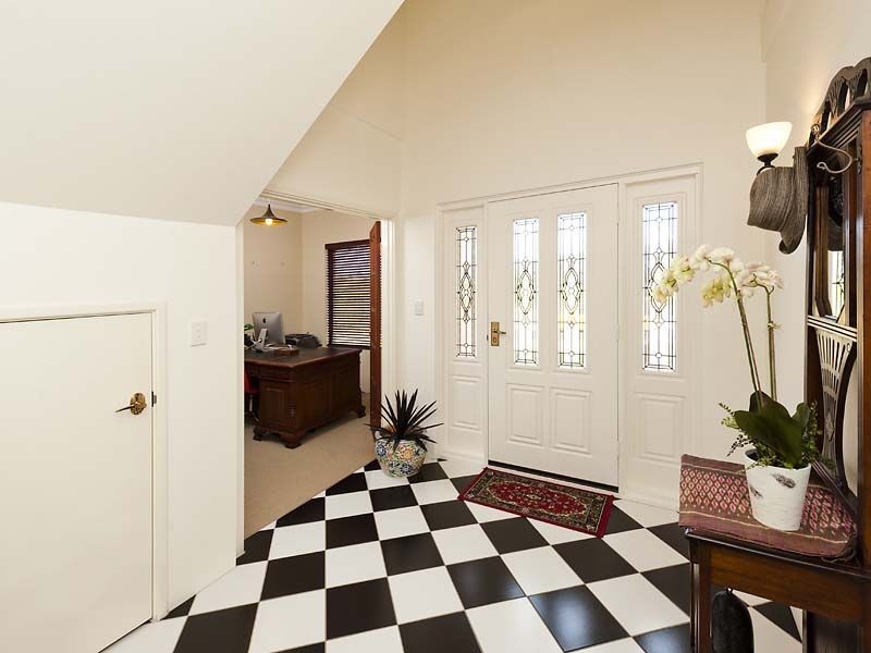 17 Calypso Road, Halls Head WA 6210