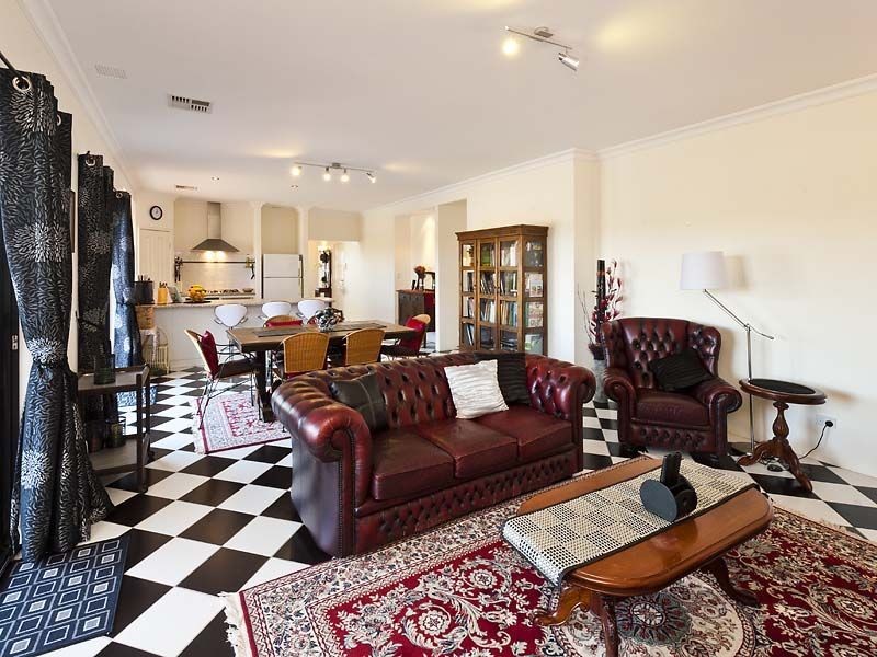 17 Calypso Road, Halls Head WA 6210