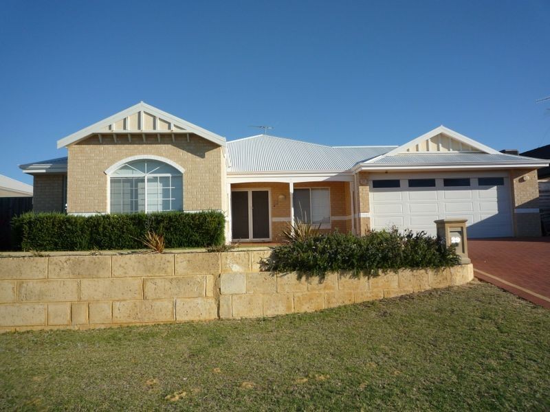 29 Seaforth Drive, Halls Head WA 6210