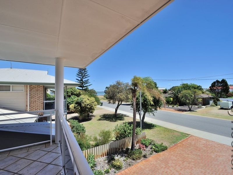 57 Dorothy Avenue, Falcon WA 6210