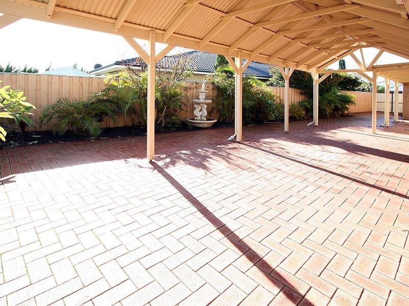 4 Keppel Mews, Halls Head WA 6210