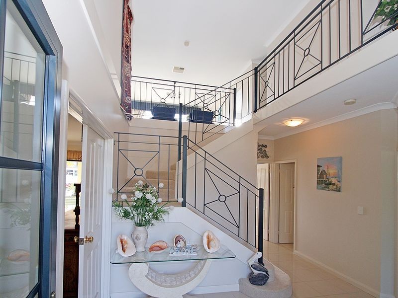 18 Santavea Mews, Halls Head WA 6210