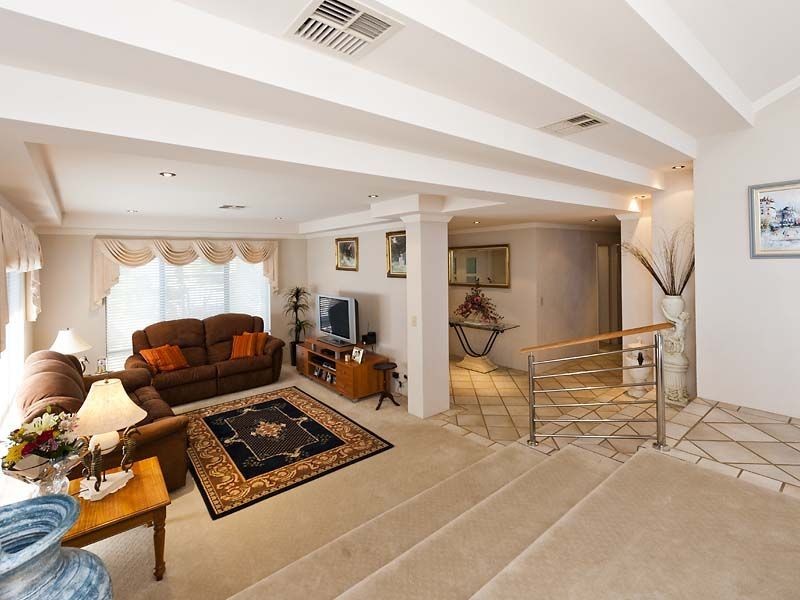 34 Ronsard Drive, San Remo WA 6210