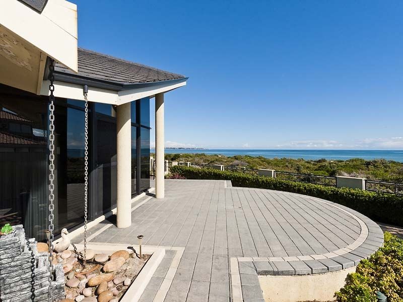 34 Ronsard Drive, San Remo WA 6210