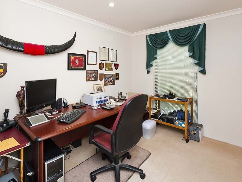 34 Ronsard Drive, San Remo WA 6210