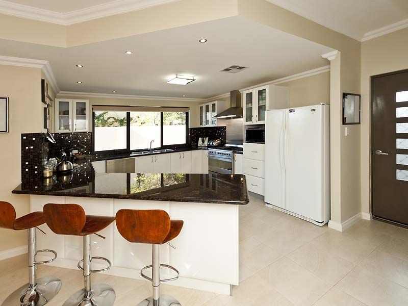 14b Cervantes Drive, Erskine WA 6210