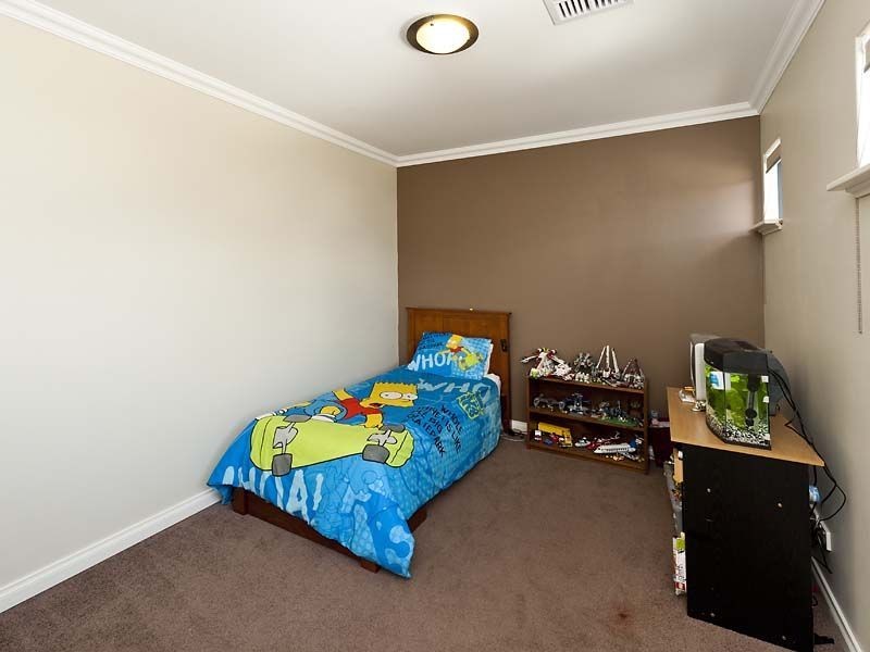 14b Cervantes Drive, Erskine WA 6210