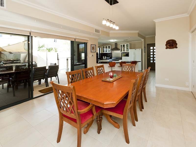 14b Cervantes Drive, Erskine WA 6210