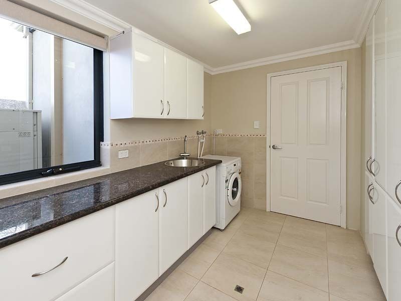 14b Cervantes Drive, Erskine WA 6210