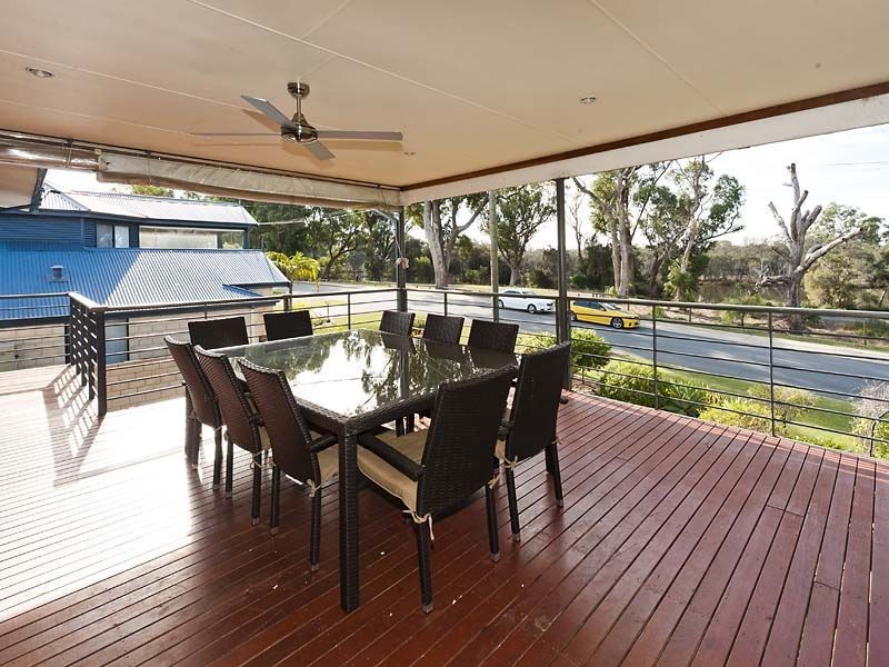 22 Redcliffe Road, Greenfields WA 6210