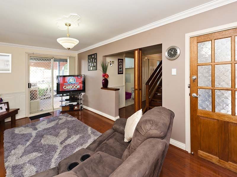 22 Redcliffe Road, Greenfields WA 6210