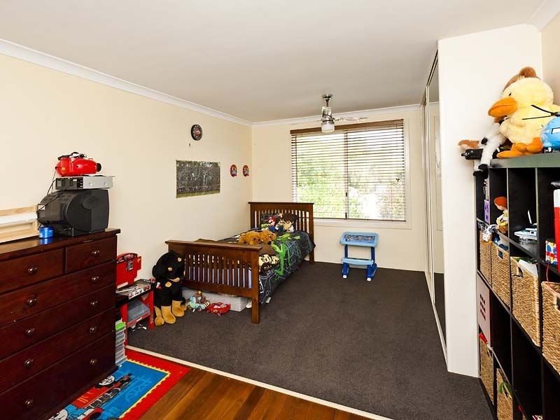 22 Redcliffe Road, Greenfields WA 6210