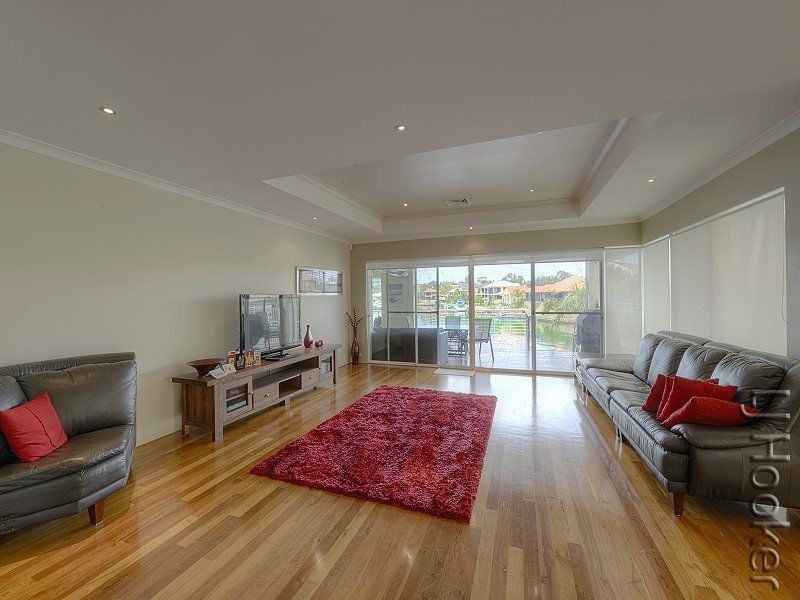 11 Genevieve Court, Mandurah WA 6210