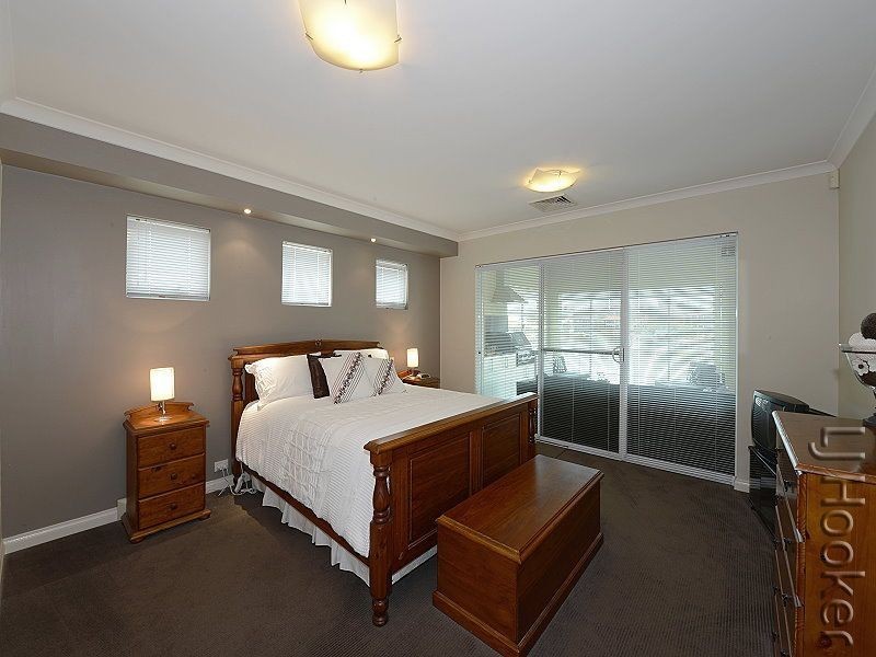 11 Genevieve Court, Mandurah WA 6210