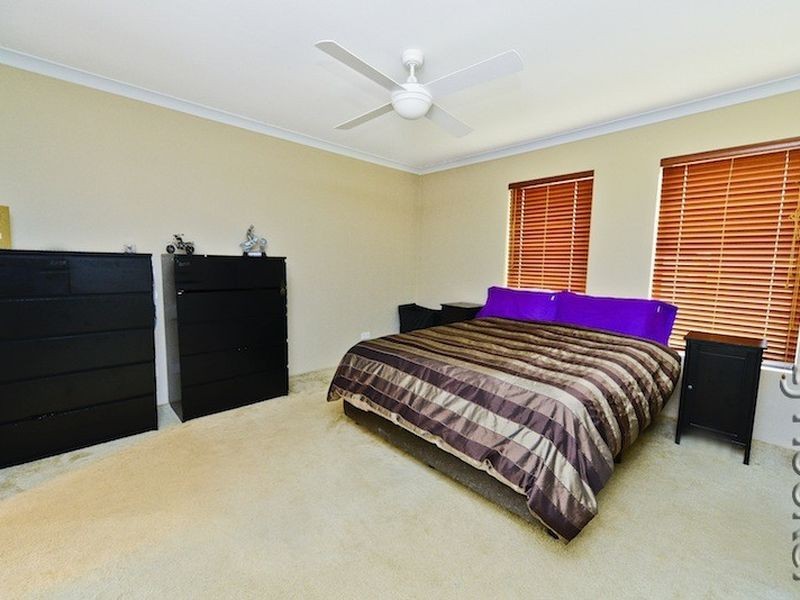 40 Albina Chase, Lakelands WA 6180