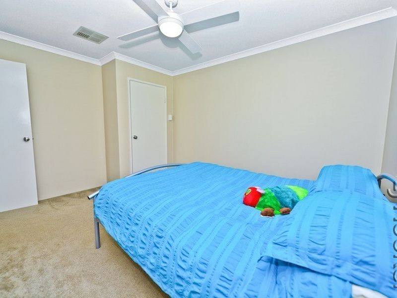 40 Albina Chase, Lakelands WA 6180