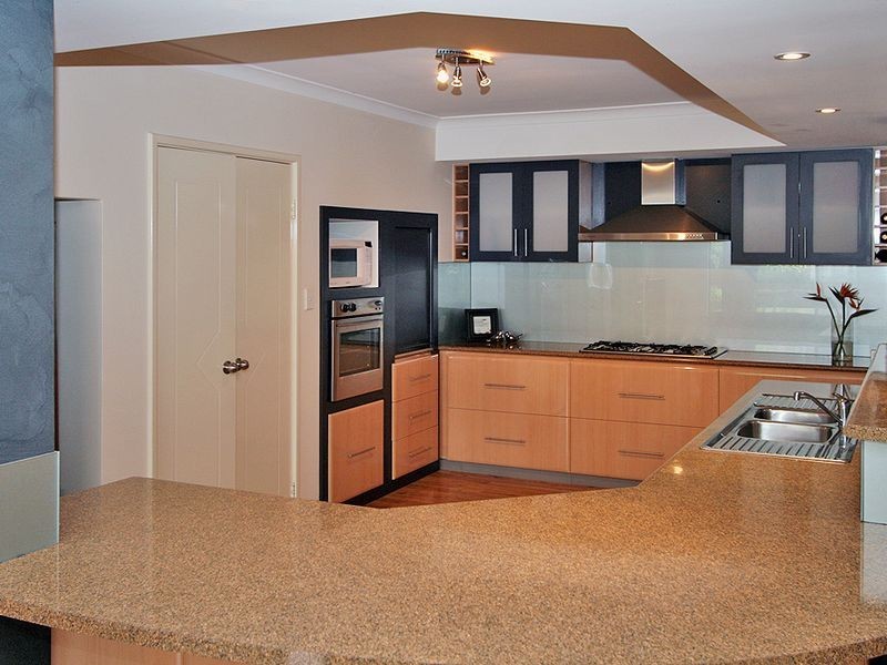 19 Seascapes Boulevard, Halls Head WA 6210