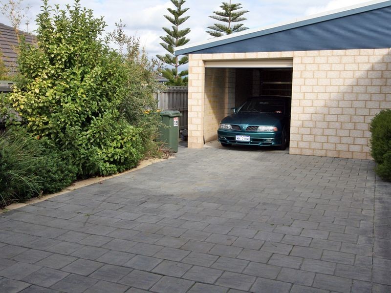 19 Seascapes Boulevard, Halls Head WA 6210