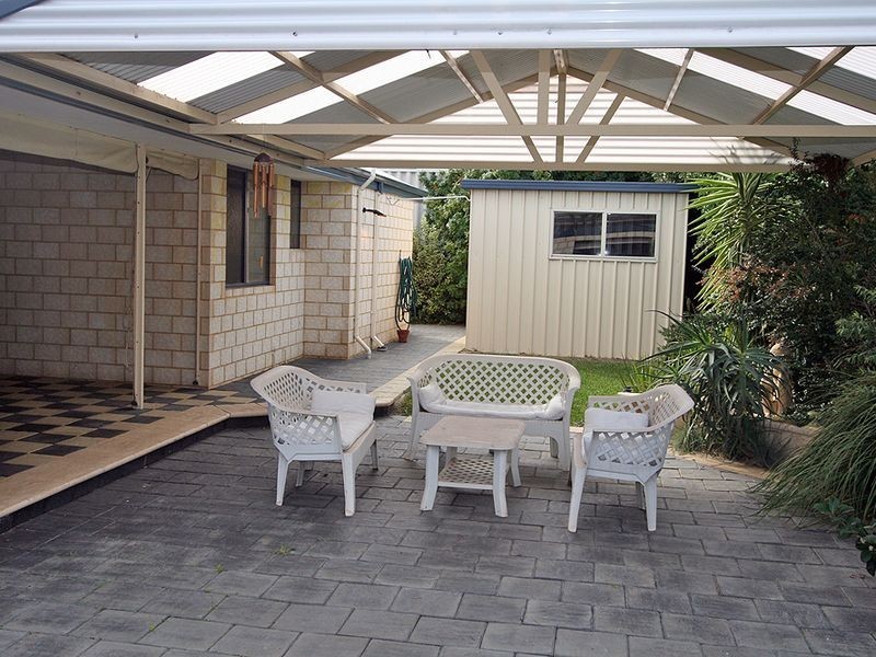 19 Seascapes Boulevard, Halls Head WA 6210