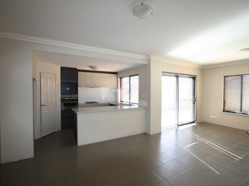 3/42 Gibson Street, Mandurah WA 6210