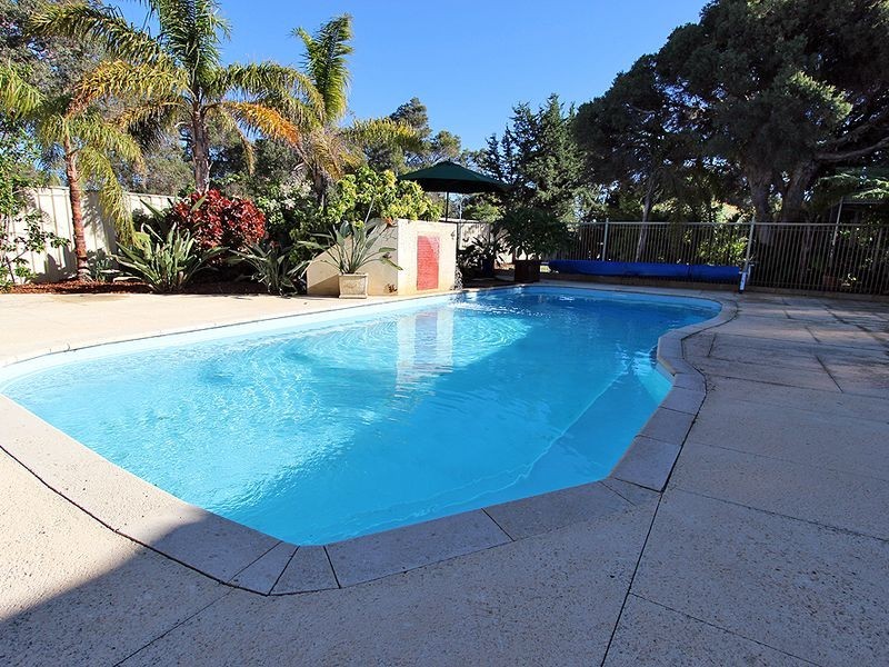 37 Silverton Crescent, Erskine WA 6210