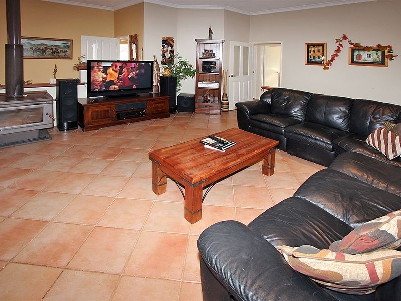 37 Silverton Crescent, Erskine WA 6210