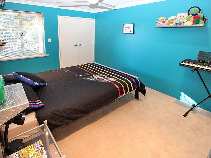 37 Silverton Crescent, Erskine WA 6210