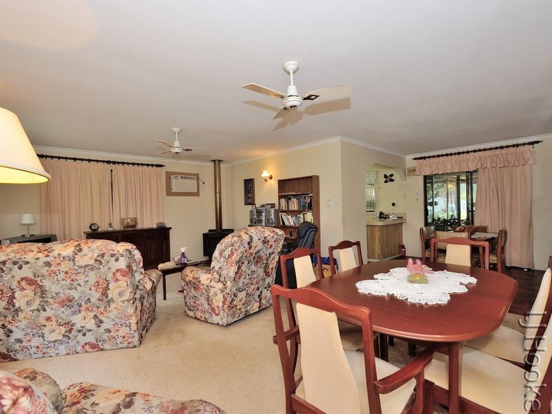 101 Tuart Grove Avenue, Lake Clifton WA 6215