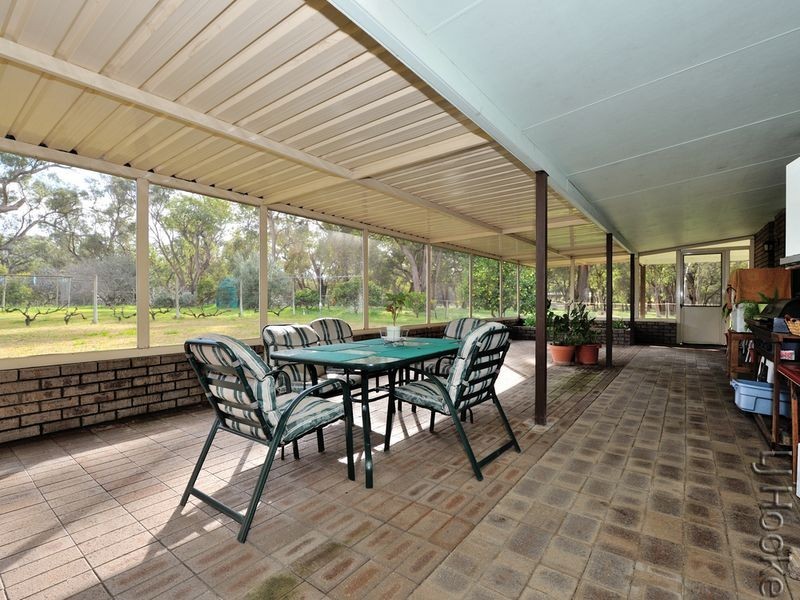 101 Tuart Grove Avenue, Lake Clifton WA 6215