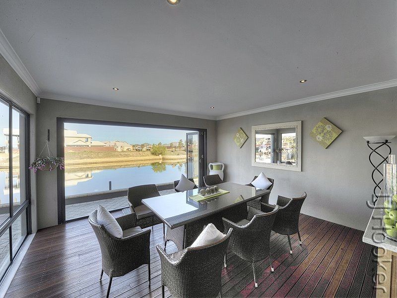 21 Waterlily Drive, Dudley Park WA 6210